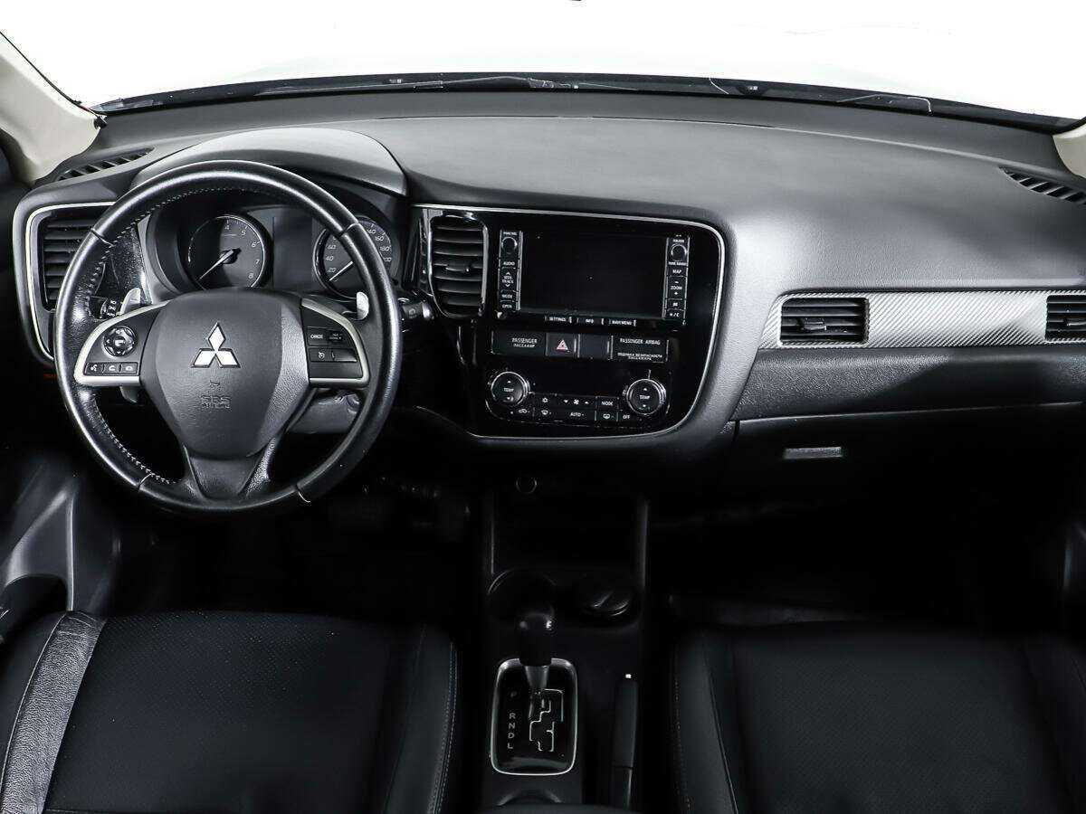 Mitsubishi Outlander, 2012 Фото №12