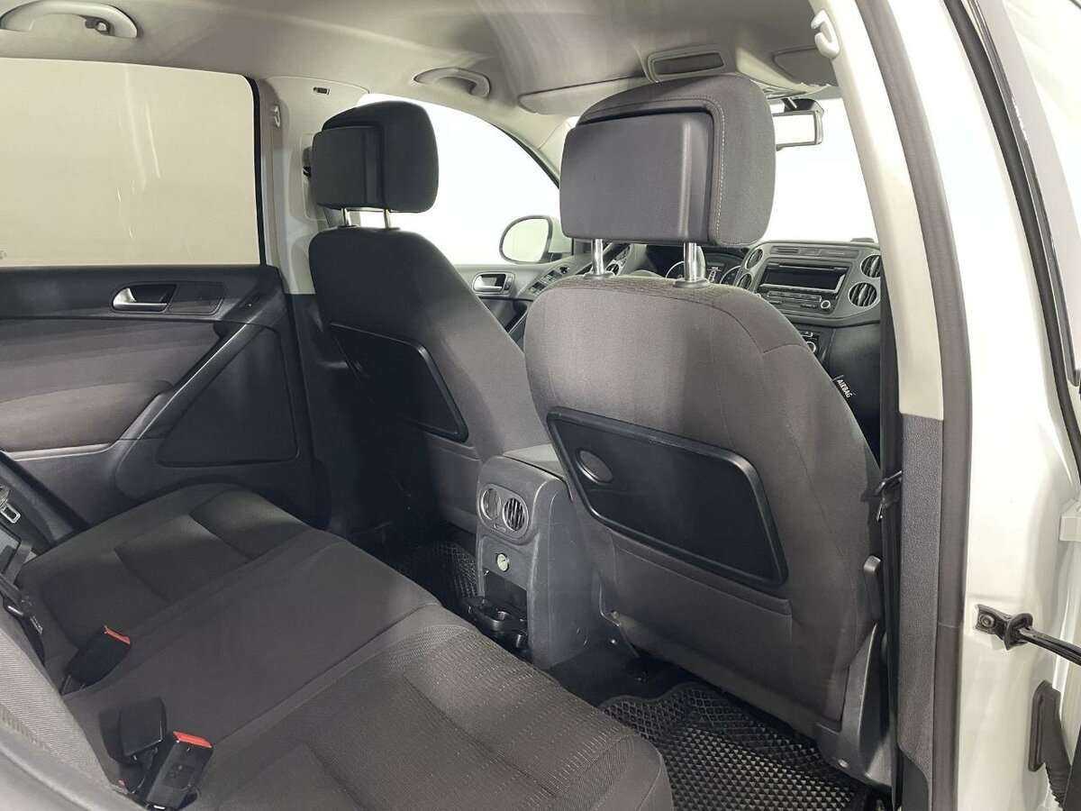 Volkswagen Tiguan, 2014 Фото №14