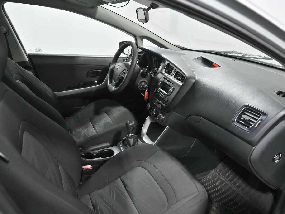 Kia Ceed, 2012 Фото №13