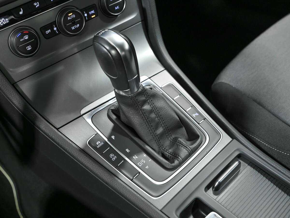 Volkswagen Golf, 2013 Фото №11