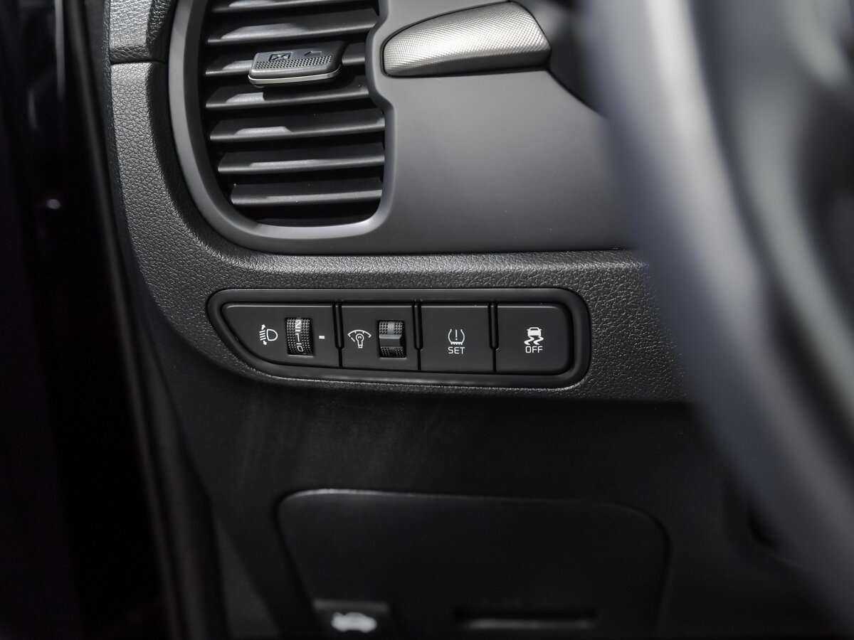 Kia Rio X-Line, 2020 Фото №14