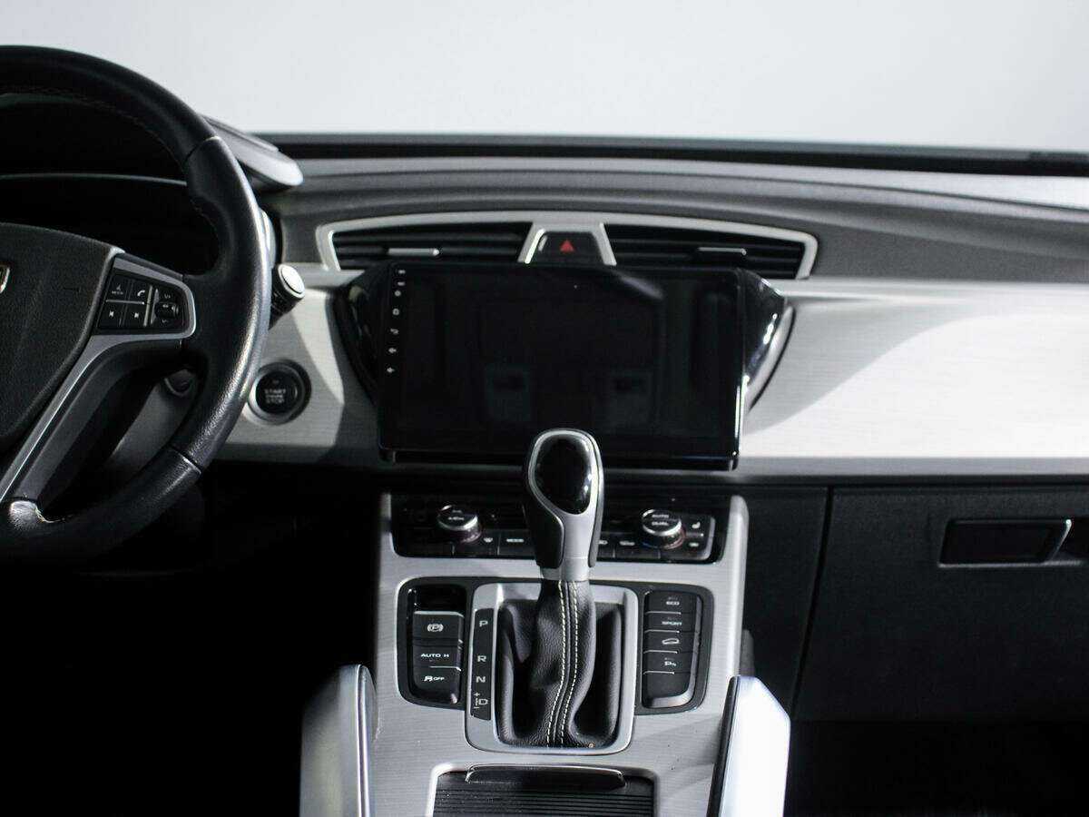 Geely Atlas, 2018 Фото №12