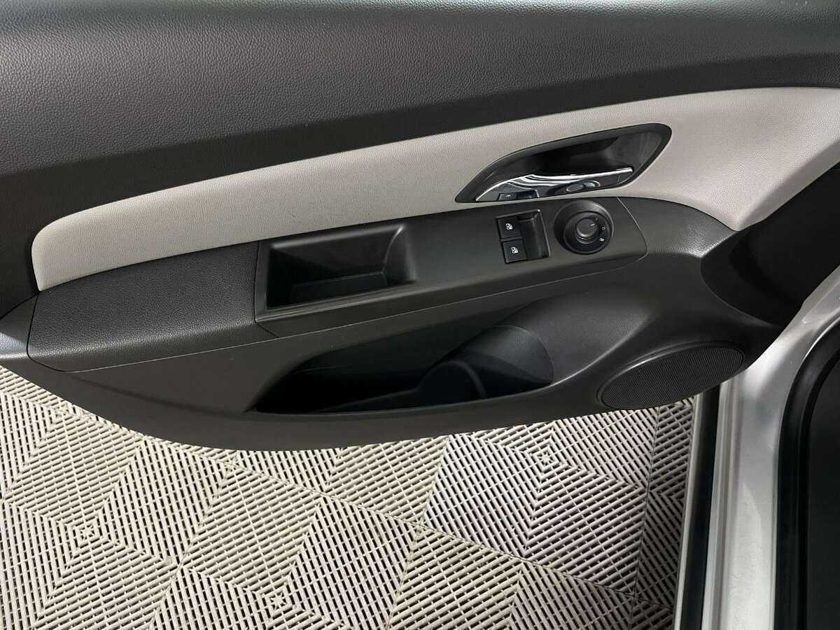 Chevrolet Cruze, 2014 Фото №7