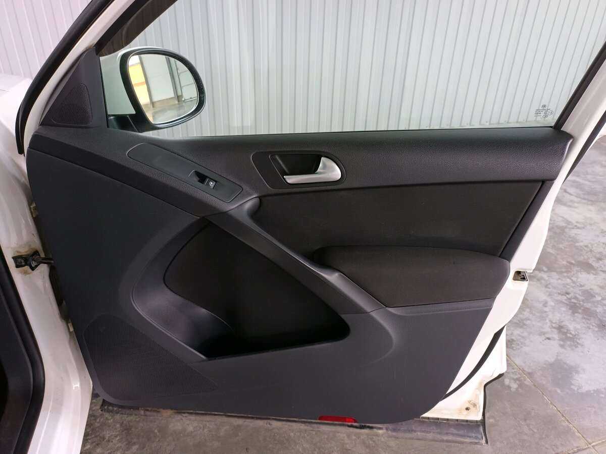 Volkswagen Tiguan, 2013 Фото №19