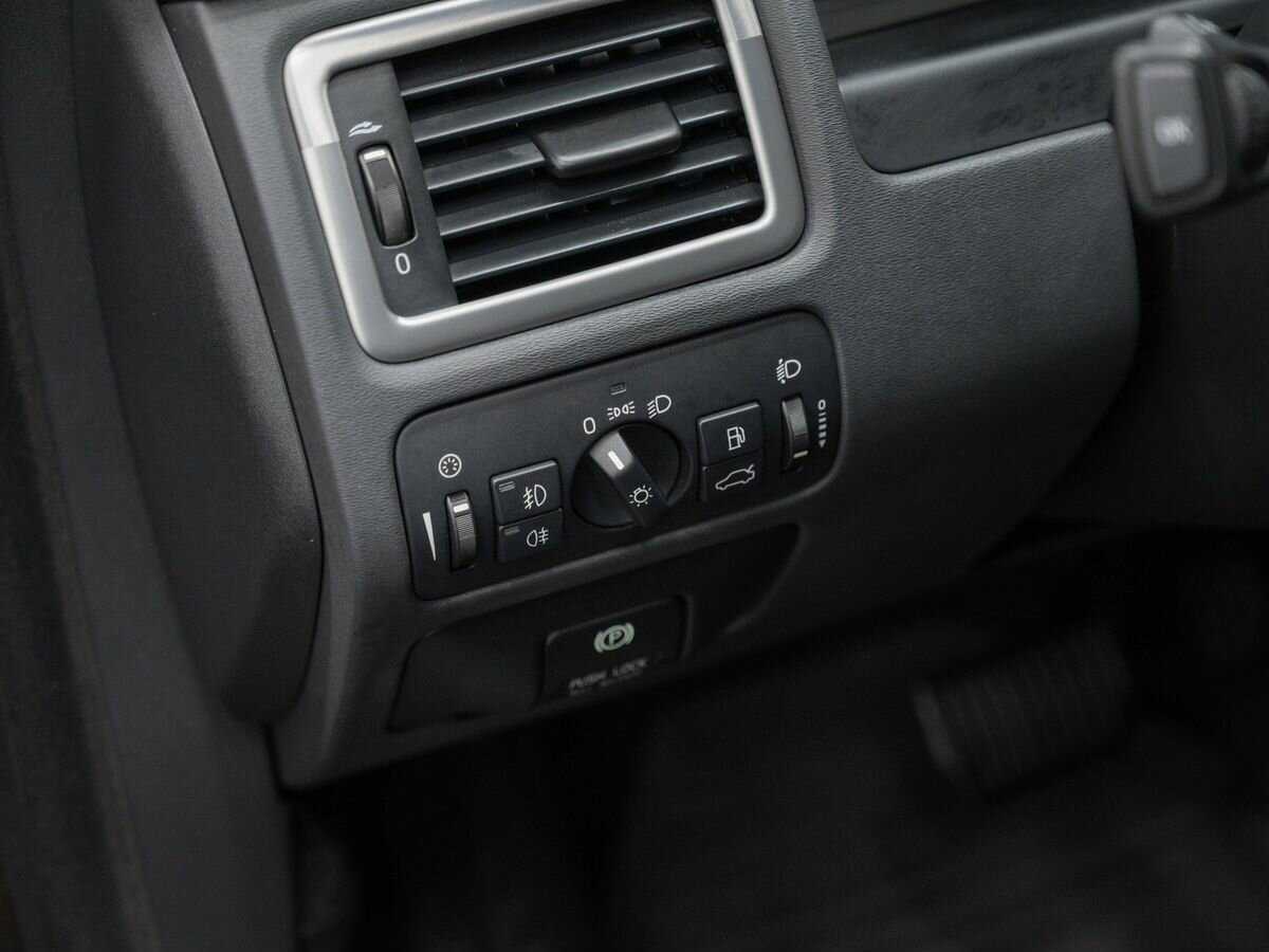 Volvo S80, 2012 Фото №15