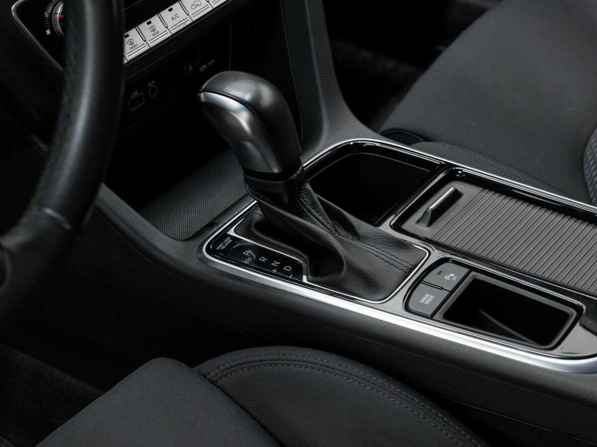Hyundai Sonata, 2019 Фото №17