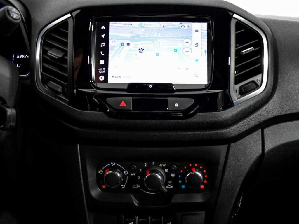 Lada (ВАЗ) XRAY Cross, 2020 Фото №13