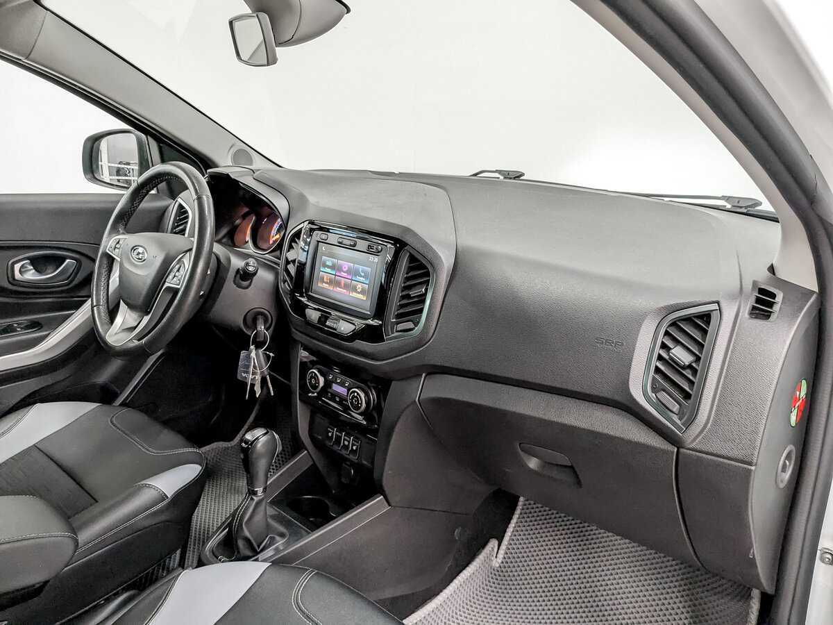 Lada (ВАЗ) XRAY Cross, 2019 Фото №11