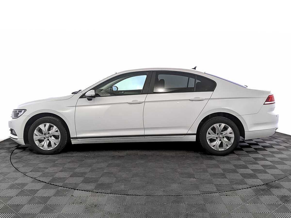 Volkswagen Passat, 2017 Фото №8