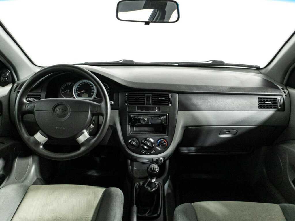 Daewoo Gentra, 2014 Фото №12