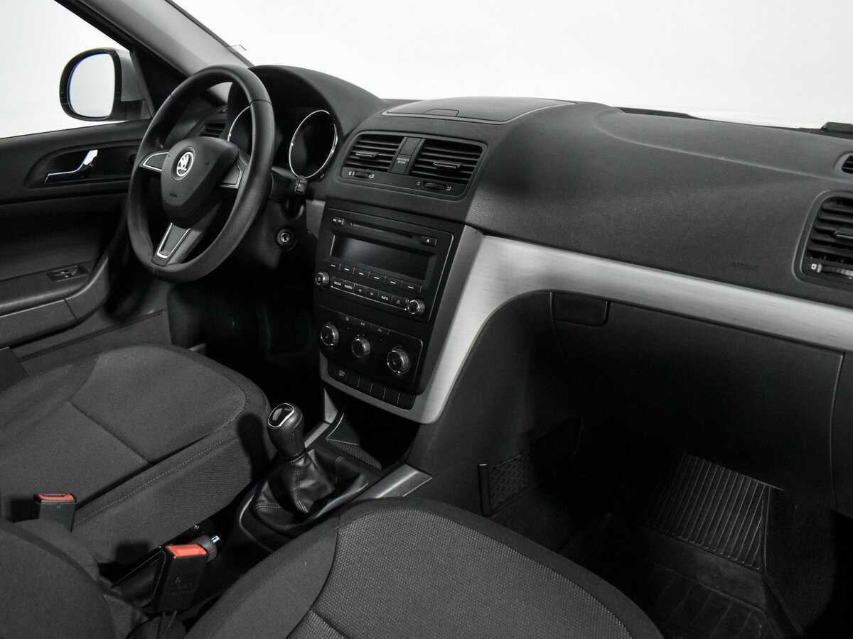 Skoda Yeti, 2015 Фото №13