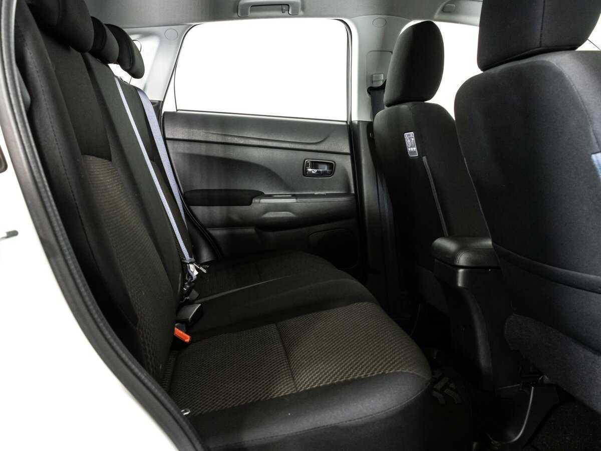 Mitsubishi ASX, 2017 Фото №12