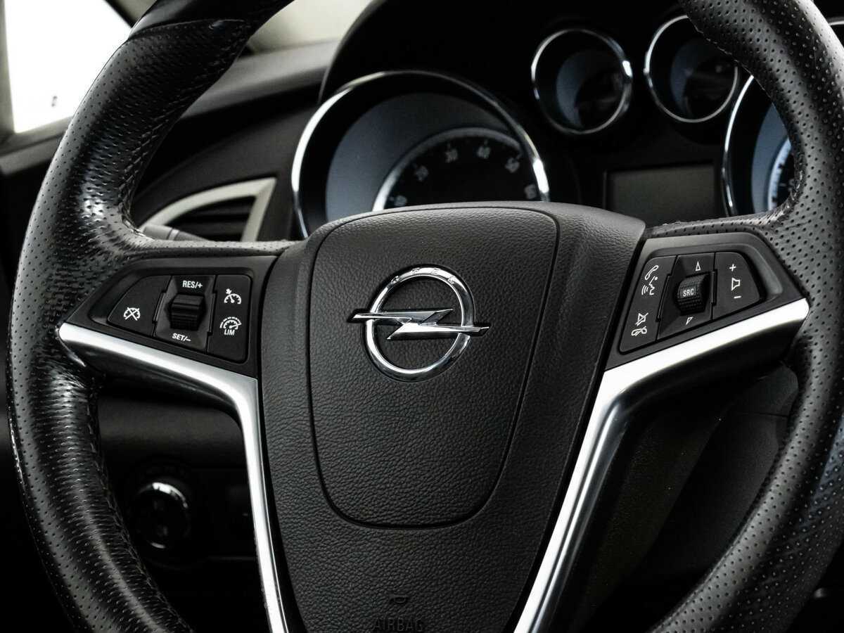 Opel Astra GTC, 2012 Фото №13