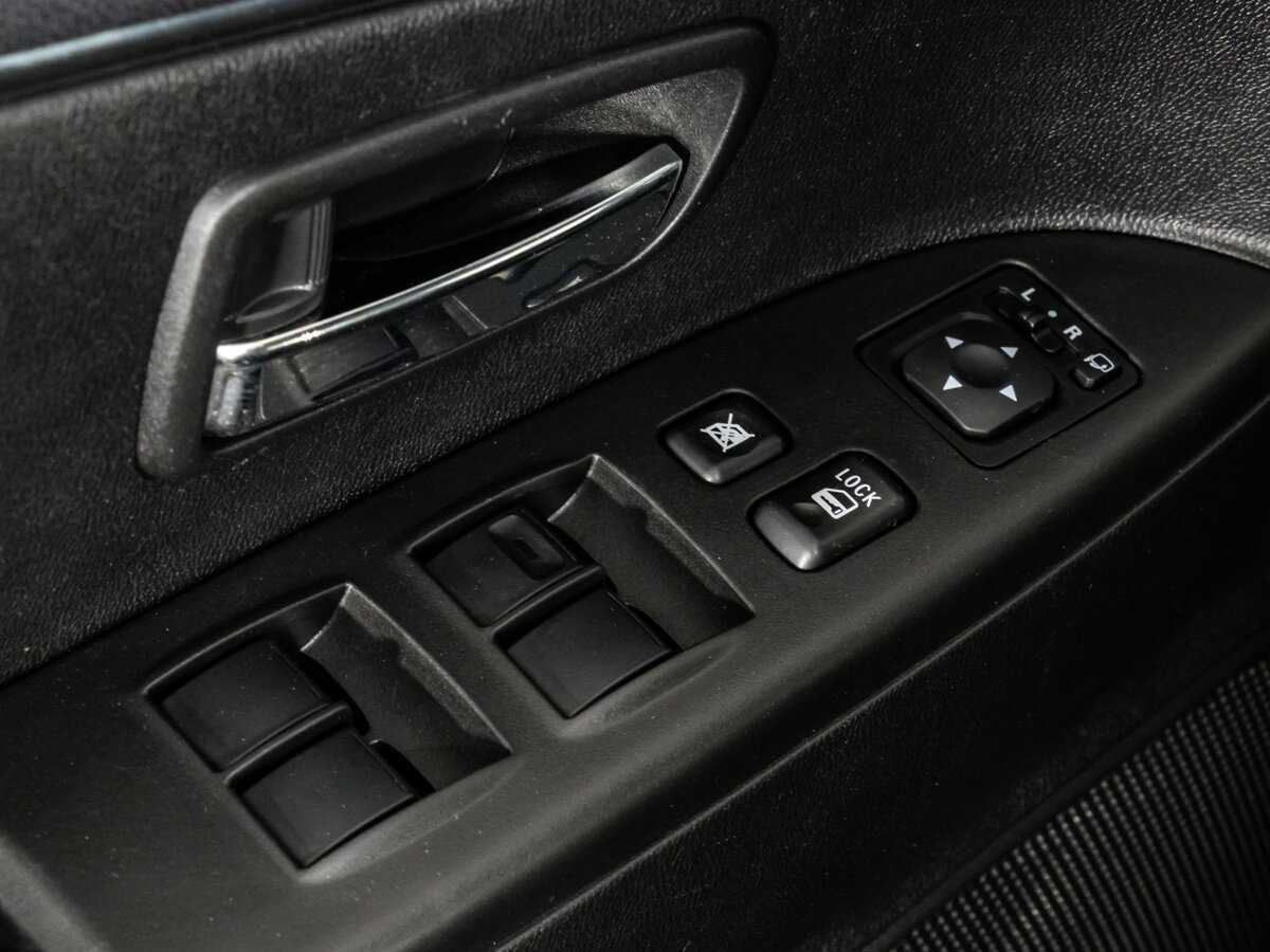 Mitsubishi ASX, 2015 Фото №17