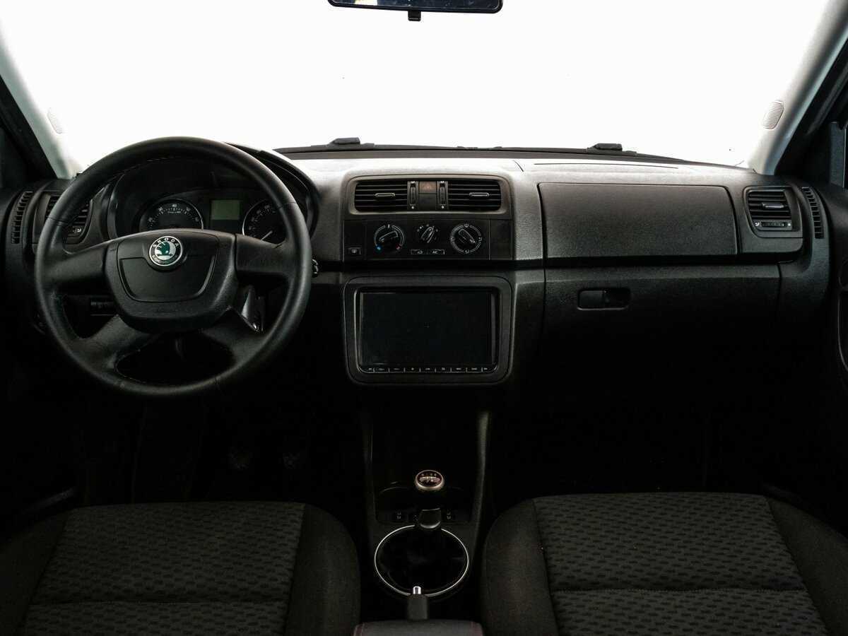 Skoda Fabia, 2012 Фото №10