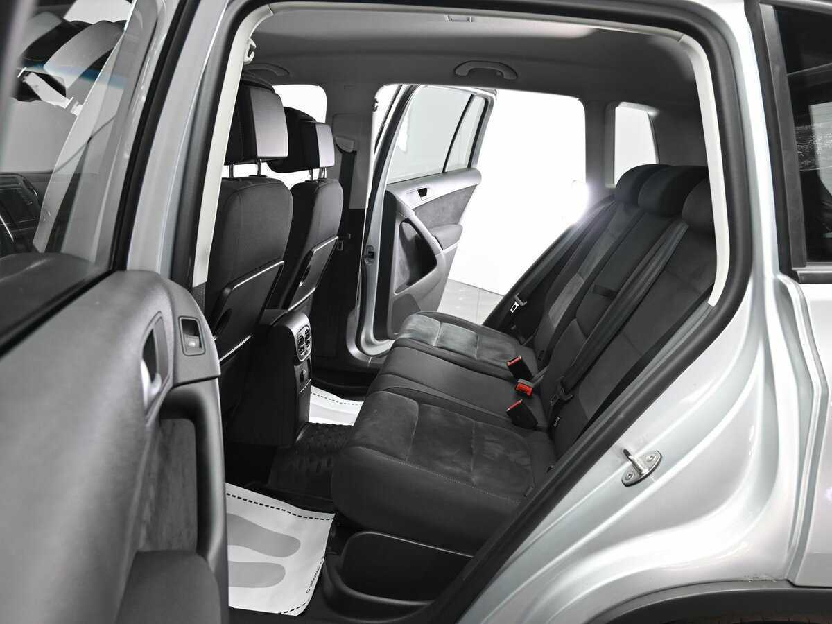 Volkswagen Tiguan, 2016 Фото №15