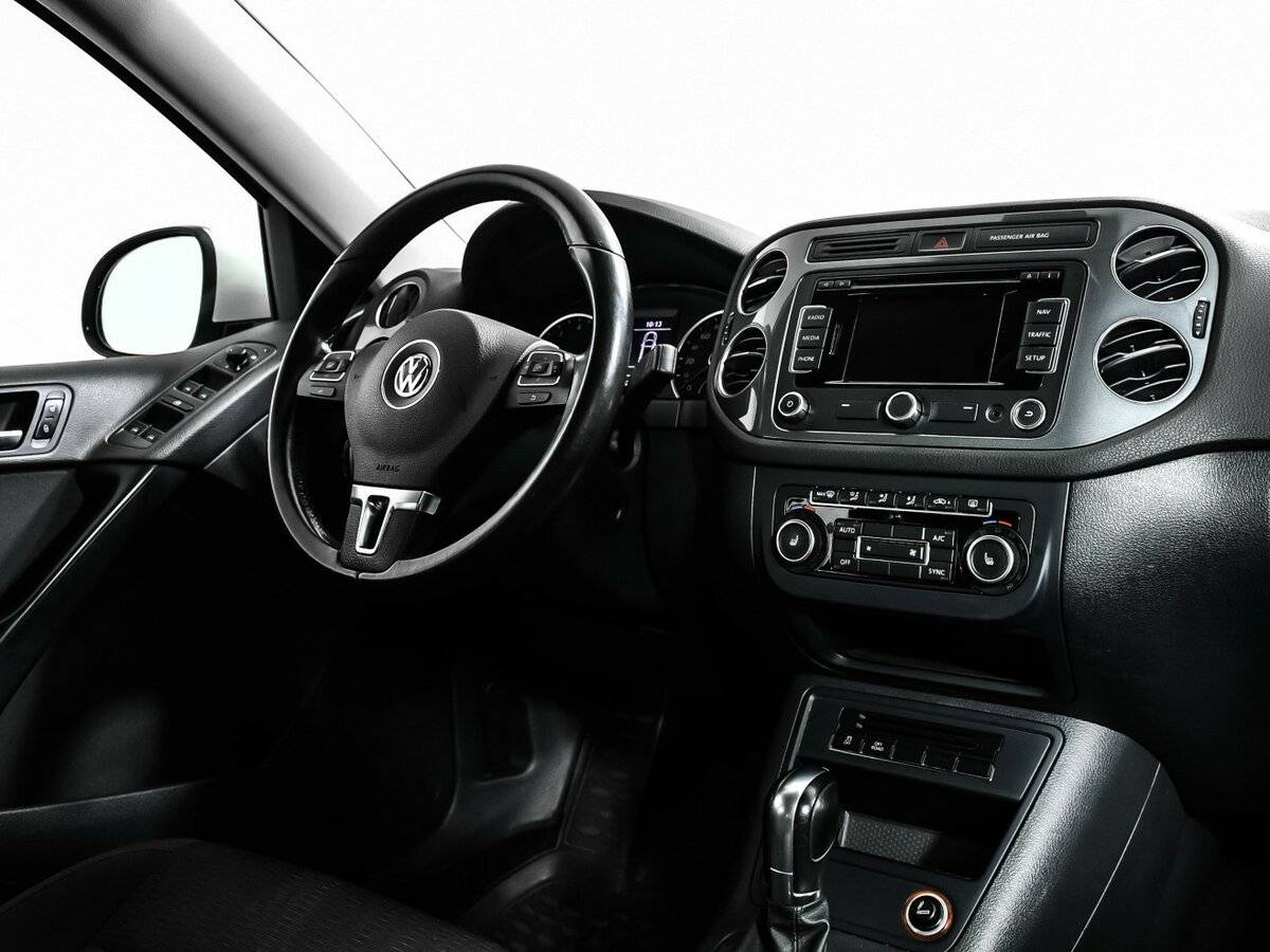 Volkswagen Tiguan, 2015 Фото №9