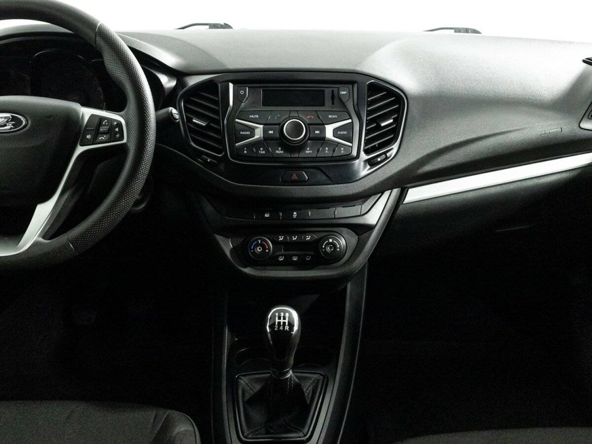 Lada (ВАЗ) Vesta, 2019 Фото №14