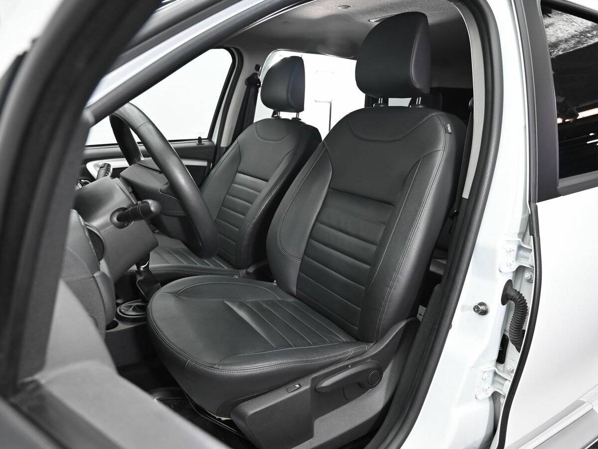 Nissan Terrano, 2017 Фото №6