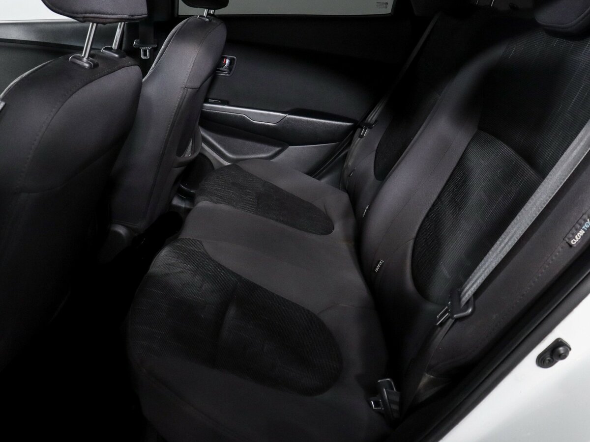 Kia Rio 5-speed III, 2013 Фото №8