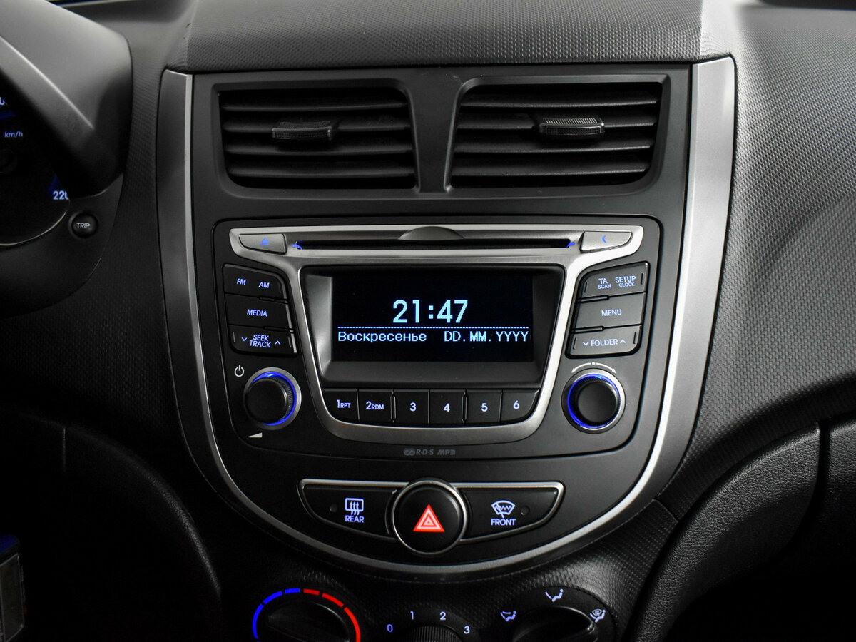 Hyundai Solaris I Рестайлинг, 2015 Фото №14